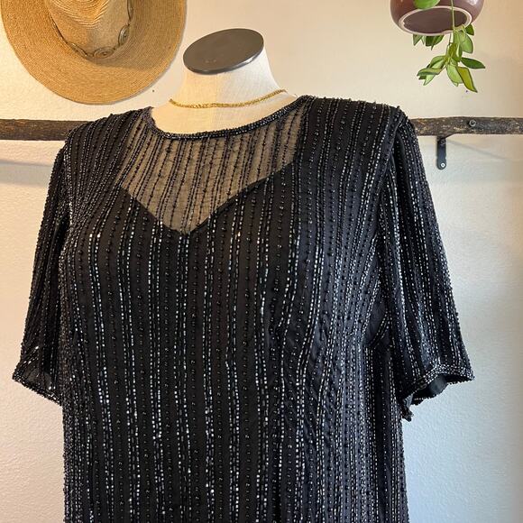 Black 100% Silk Beaded Sequin Sparkle Short Sleeve Knee Length Dress Size 22/24 - Picture 13 of 13